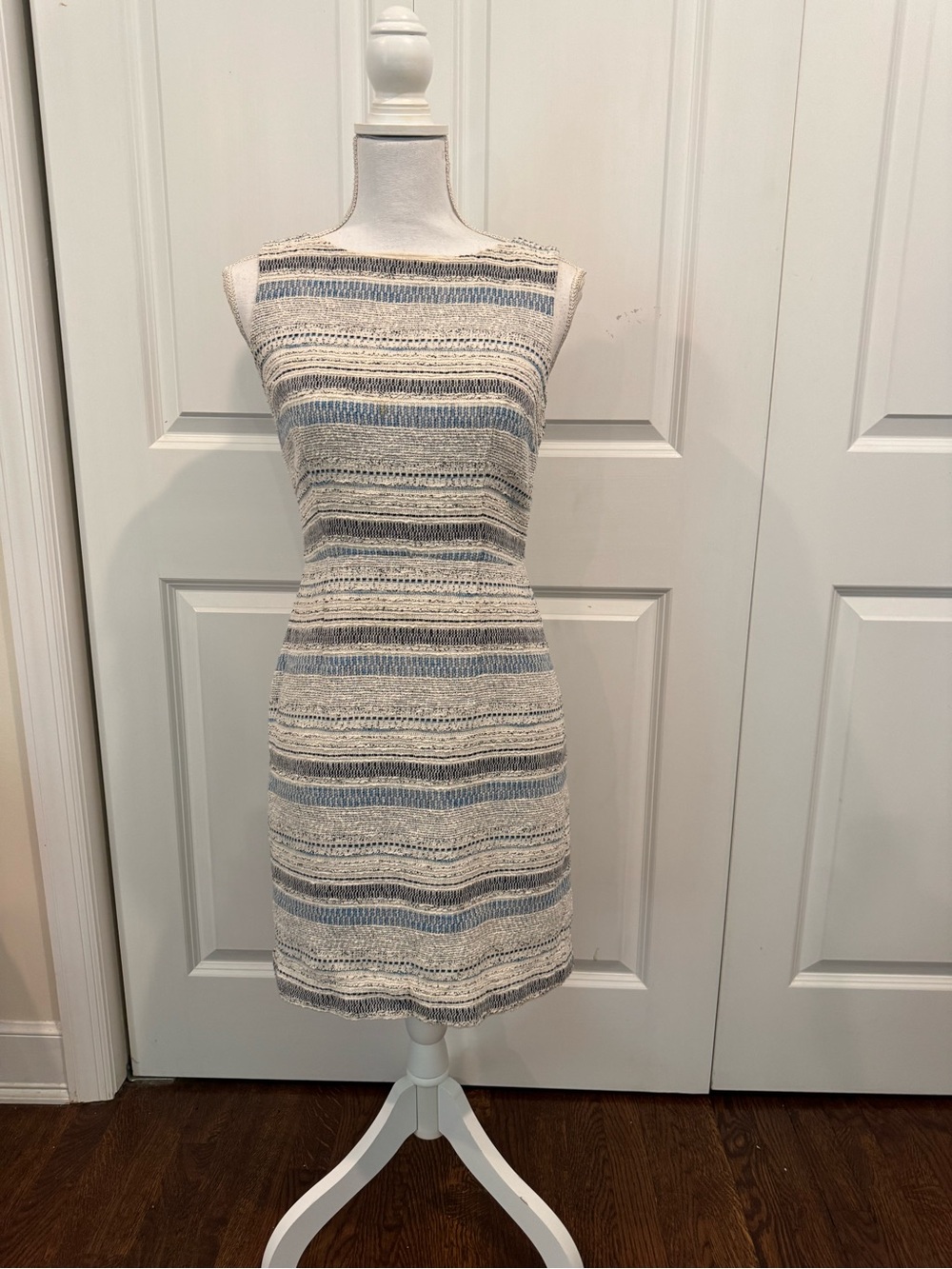 Ann Taylor Textured Striped Sheath Dress Blue Ivory Sz 2